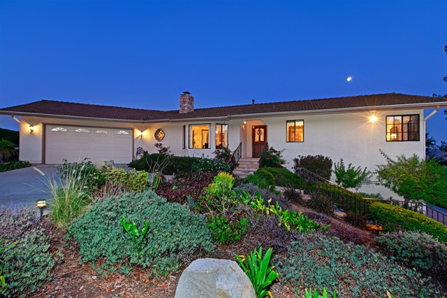 4175 Linda Vista Dr