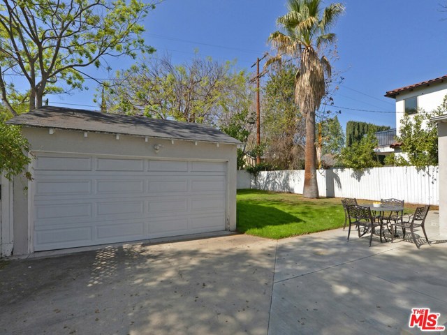 2 Bed Home for Sale in Studio City, California
