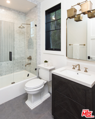 6 Bed Home for Sale in Pacific Palisades, California