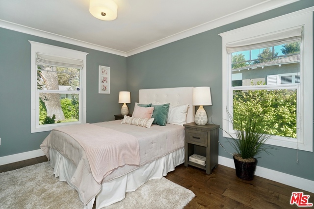 3 Bed Home for Sale in Sherman Oaks, California