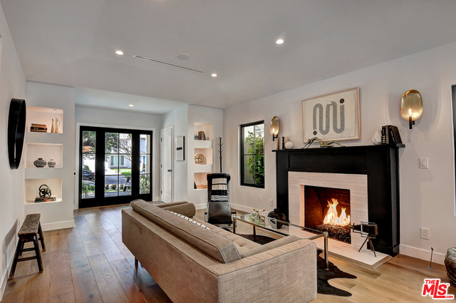3 Bed Home for Sale in Studio City, California