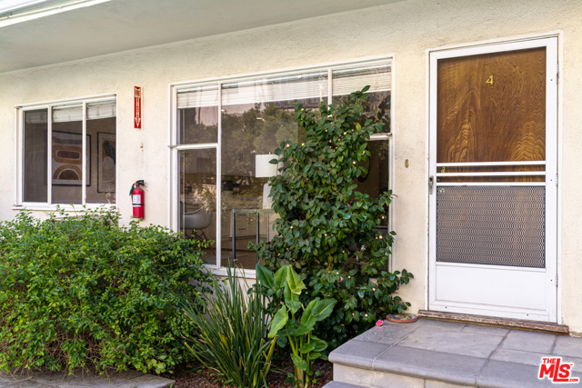 1 Bed Home for Sale in West Hollywood, California