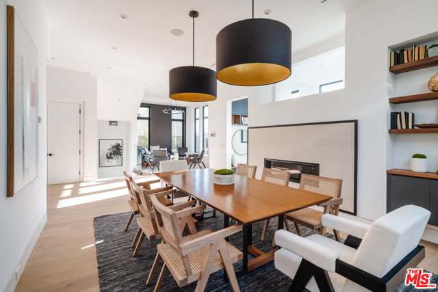 5 Bed Home for Sale in Pacific Palisades, California