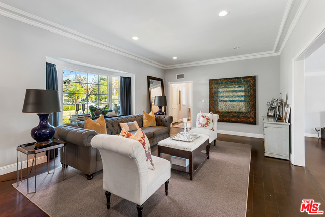 3 Bed Home for Sale in Van Nuys, California