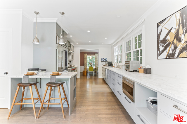 4 Bed Home for Sale in Los Angeles, California