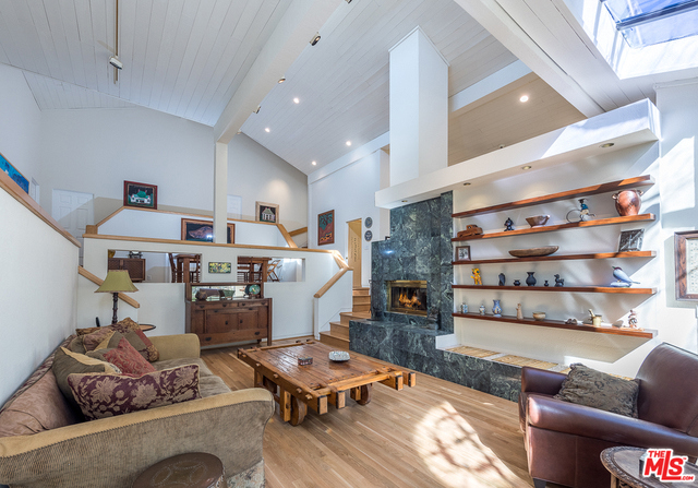 4 Bed Home for Sale in Malibu, California