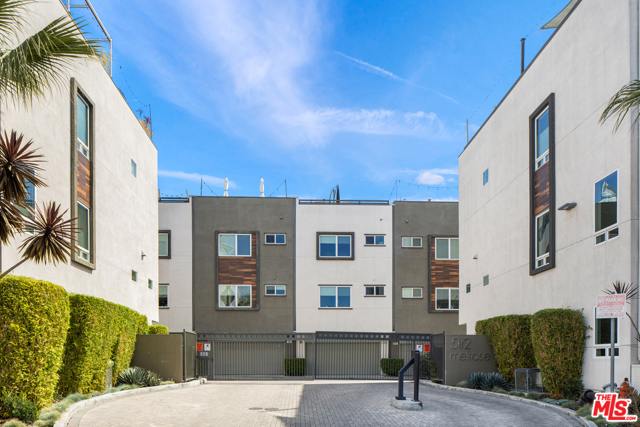 2 Bed Home for Sale in Los Angeles, California