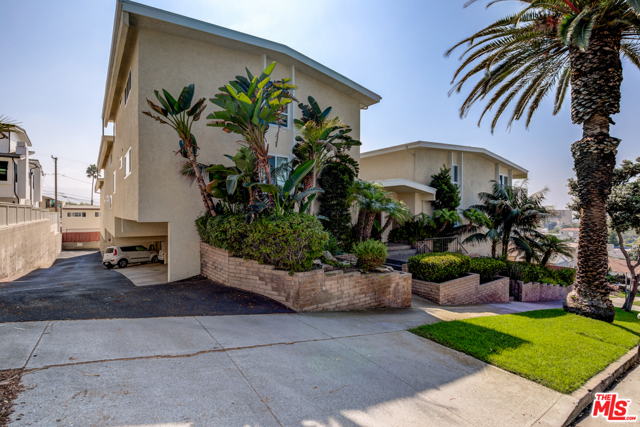 538 Avenue A, Redondo Beach, California 90277, 2 Bedrooms Bedrooms, ,1 BathroomBathrooms,Residential,Sold,Avenue A,20643334