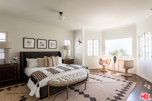 4 Bed Home for Sale in Los Angeles, California
