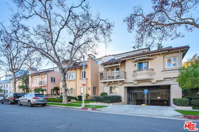 3 Bed Home for Sale in Beverly Hills, California