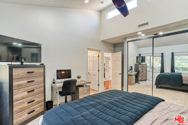5 Bed Home for Sale in Calabasas, California
