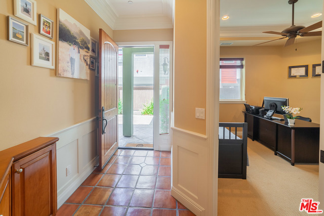 2417 CARNEGIE Lane, Redondo Beach, California 90278, 4 Bedrooms Bedrooms, ,3 BathroomsBathrooms,Residential,Sold,CARNEGIE,19491110