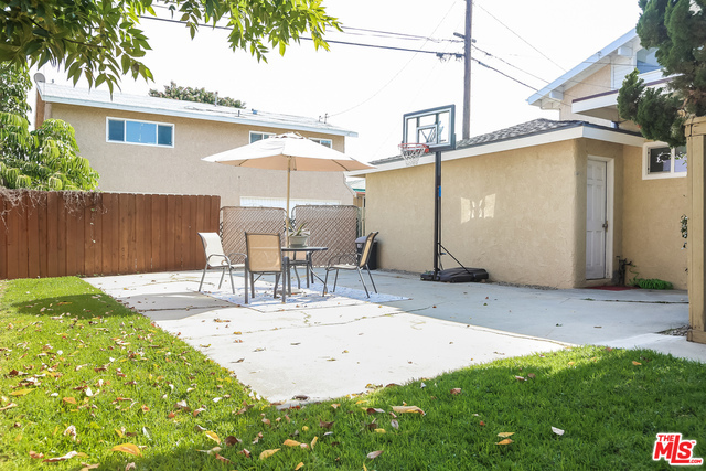 24236 WARD Street, Torrance, California 90505, 3 Bedrooms Bedrooms, ,2 BathroomsBathrooms,Residential,Sold,WARD,19429930