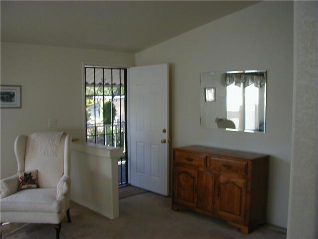 http://media.crmls.org/mediaz/D6CAA083-3905-447D-9FF9-BB3AD91DC0D5.jpg