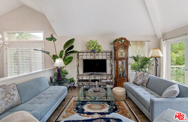 3 Bed Home for Sale in Pacific Palisades, California