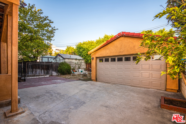  Income Home for Sale in Los Angeles, California