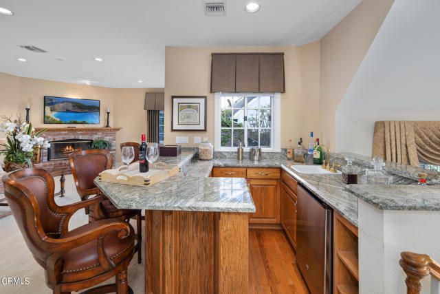 Detail Gallery Image 39 of 75 For 1415 Edgehill Pl, Pasadena,  CA 91103 - 4 Beds | 4/2 Baths