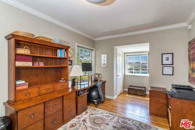 3 Bed Home for Sale in Los Angeles, California