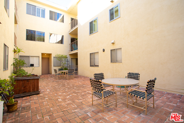 1 Bed Home for Sale in West Hollywood, California