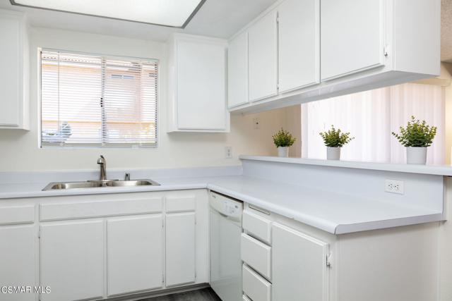 2 Bed Home for Sale in Ventura, California