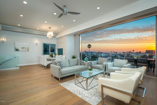 GYP_504 S Francisca Ave_014_MLS