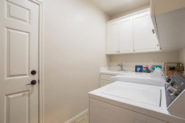 4 Bed Home for Sale in Newbury Park, California