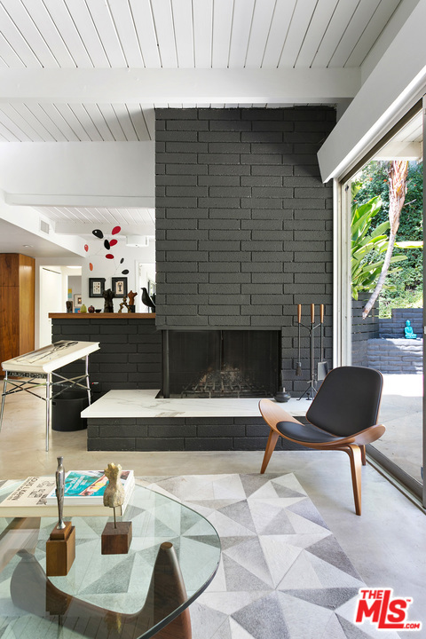3 Bed Home for Sale in Beverly Hills, California