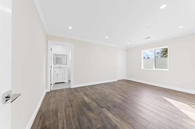 7 Bed Home for Sale in Los Angeles, California