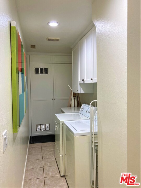 2 Bed Home for Sale in Westlake Village, California