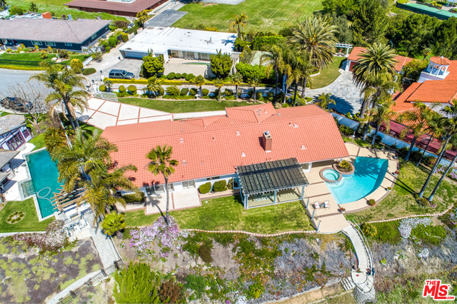 61 OCEANAIRE Drive, Rancho Palos Verdes, California 90275, 3 Bedrooms Bedrooms, ,3 BathroomsBathrooms,Residential,Sold,OCEANAIRE,19451576