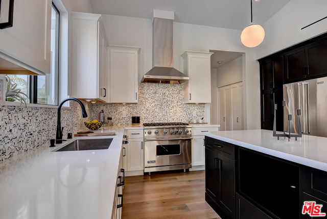 3 Bed Home for Sale in Studio City, California