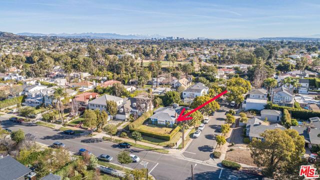 2 Bed Home for Sale in Pacific Palisades, California