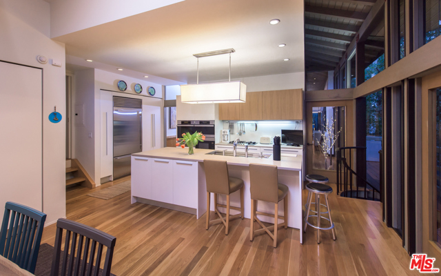 3 Bed Home for Sale in Los Angeles, California