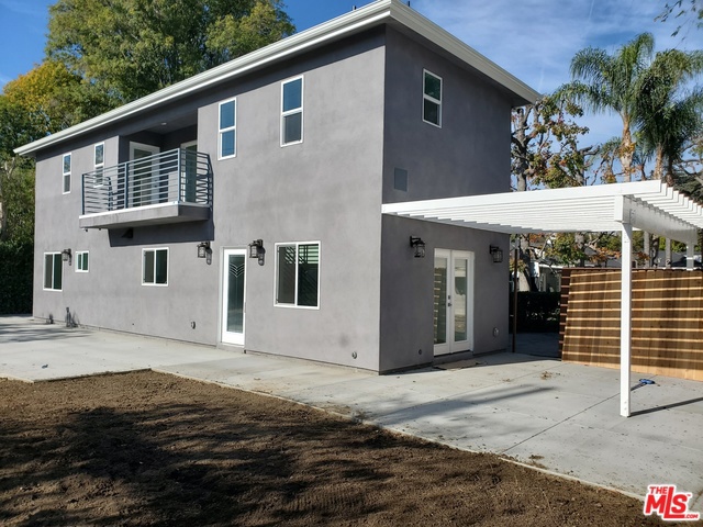 Photo of 13707 MAGNOLIA Avenue, Sherman Oaks, CA 91401