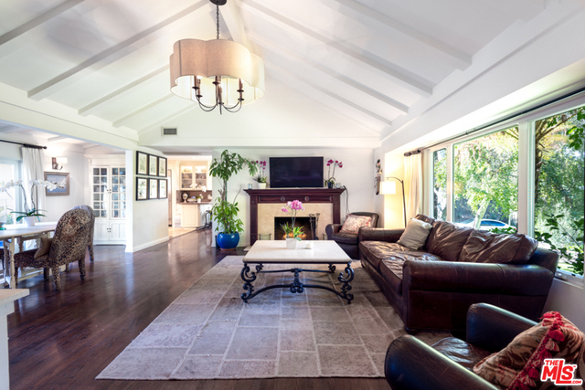 Photo of 14704 VALLEY VISTA, Sherman Oaks, CA 91403