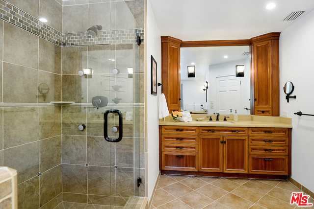 3 Bed Home for Sale in Beverly Hills, California