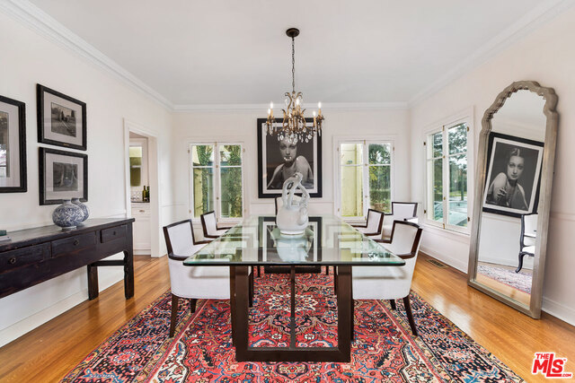 5 Bed Home for Sale in Los Angeles, California