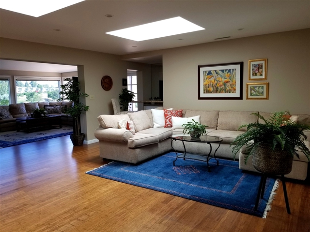 6466 Lake Shore Drive