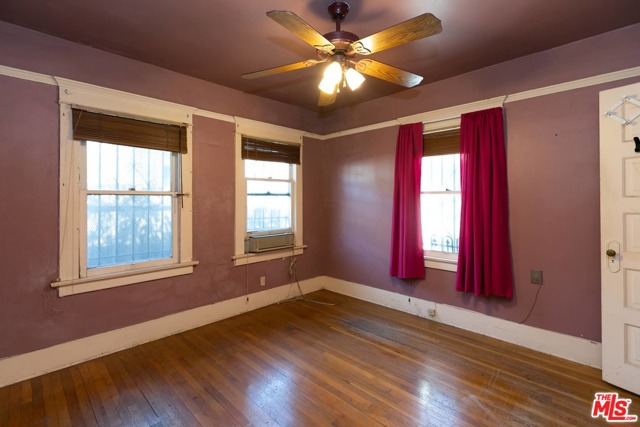  Income Home for Sale in Los Angeles, California