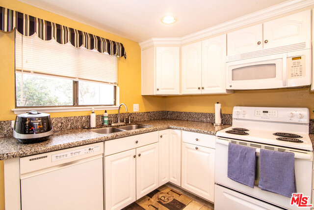 28019 RIDGEBLUFF Court, Rancho Palos Verdes, California 90275, 2 Bedrooms Bedrooms, ,2 BathroomsBathrooms,Residential,Sold,RIDGEBLUFF,19484180