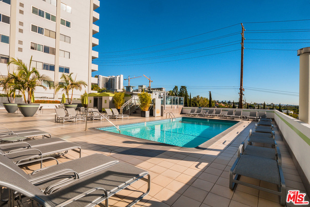 1 Bed Home for Sale in West Hollywood, California