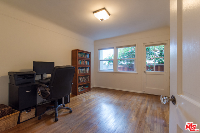 2 Bed Home for Sale in Culver City, California