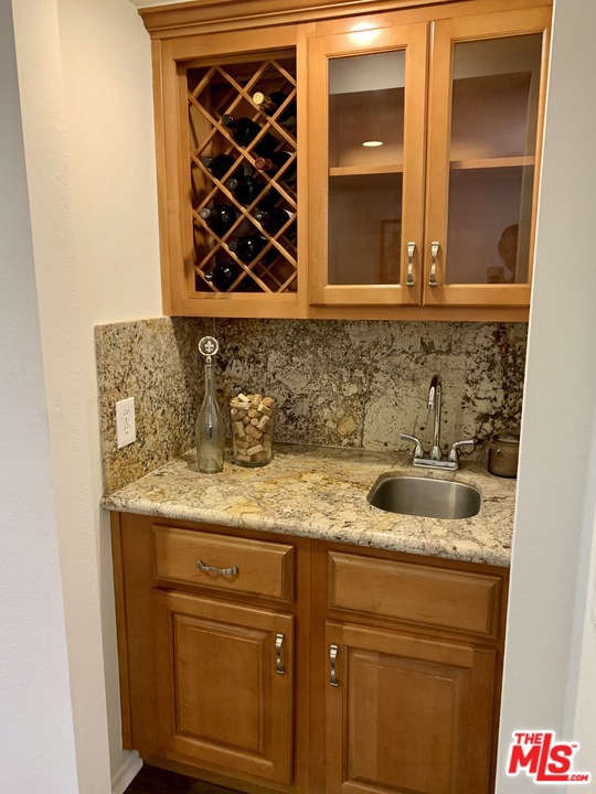 3 Bed Home for Sale in Sherman Oaks, California