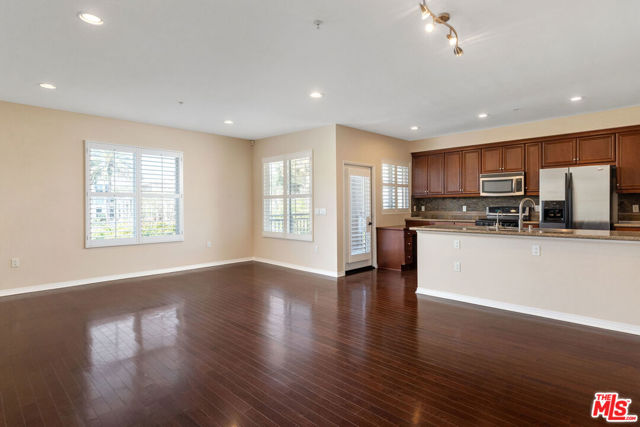 2 Bed Home for Sale in Playa Vista, California