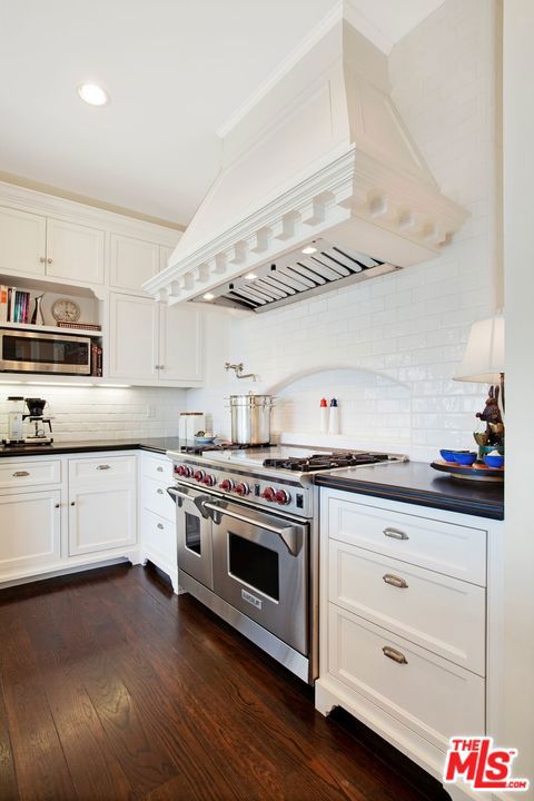 4 Bed Home for Sale in Carpinteria, California