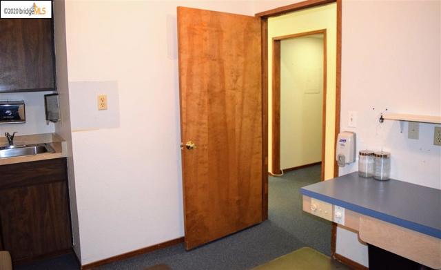 Gladstone Drive #4, ,Commercial Rent,For Sale,Gladstone Drive #4,40918305