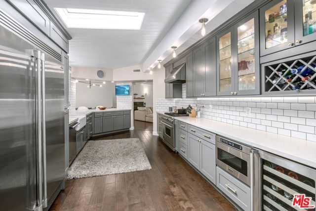 4 Bed Home for Sale in Sherman Oaks, California