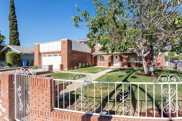 Photo of 2402 N Justin Avenue, Simi Valley, CA 93065