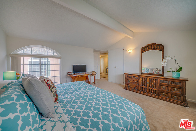 30945 RUE VALOIS, Rancho Palos Verdes, California 90275, 4 Bedrooms Bedrooms, ,3 BathroomsBathrooms,Residential,Sold,RUE VALOIS,20539622