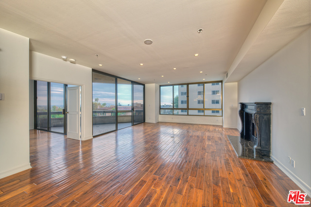 2 Bed Home for Sale in Los Angeles, California